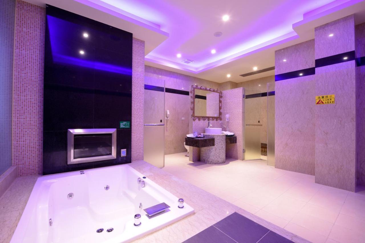 Purple Rainbow Motel Taipeh Exterior foto