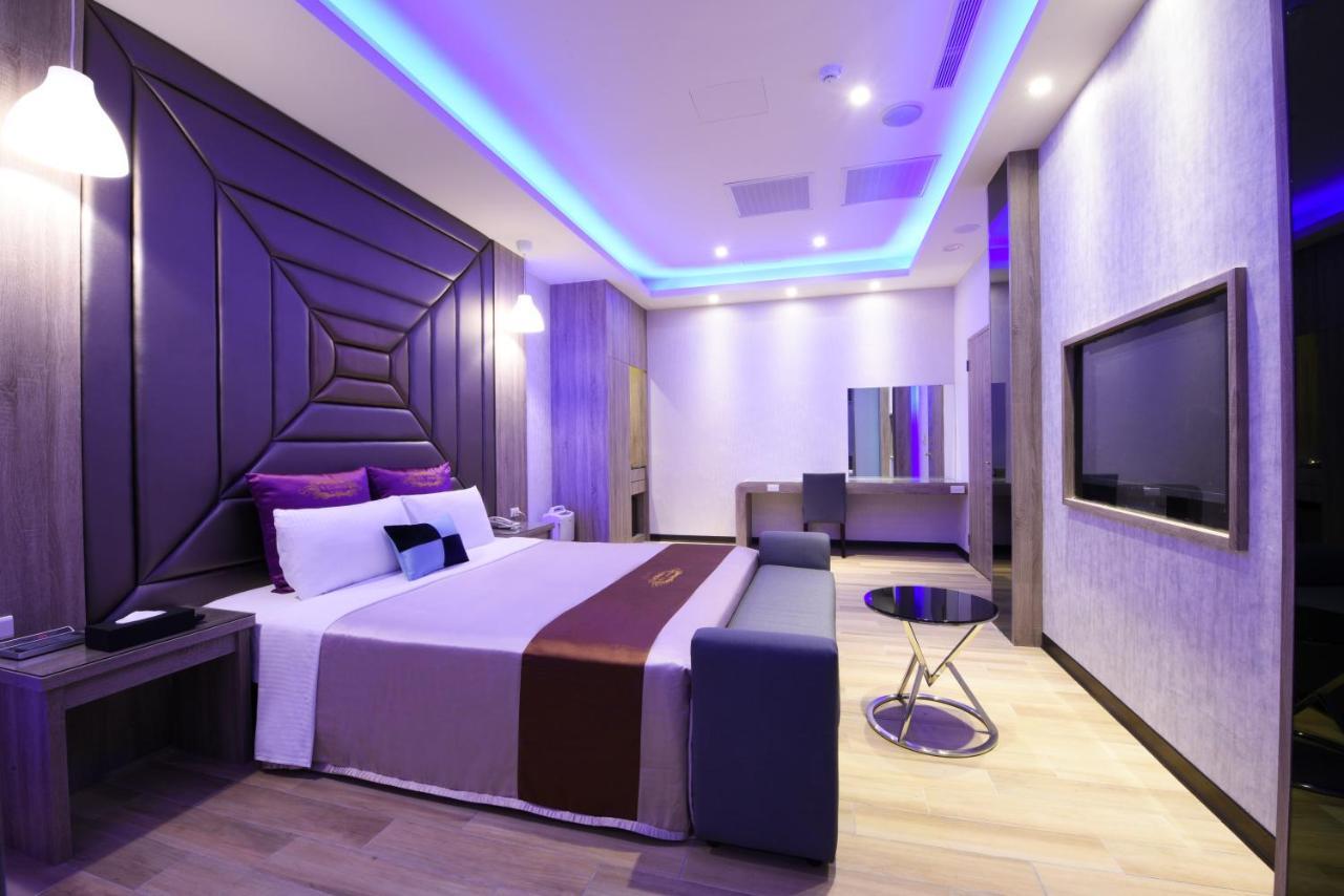 Purple Rainbow Motel Taipeh Exterior foto
