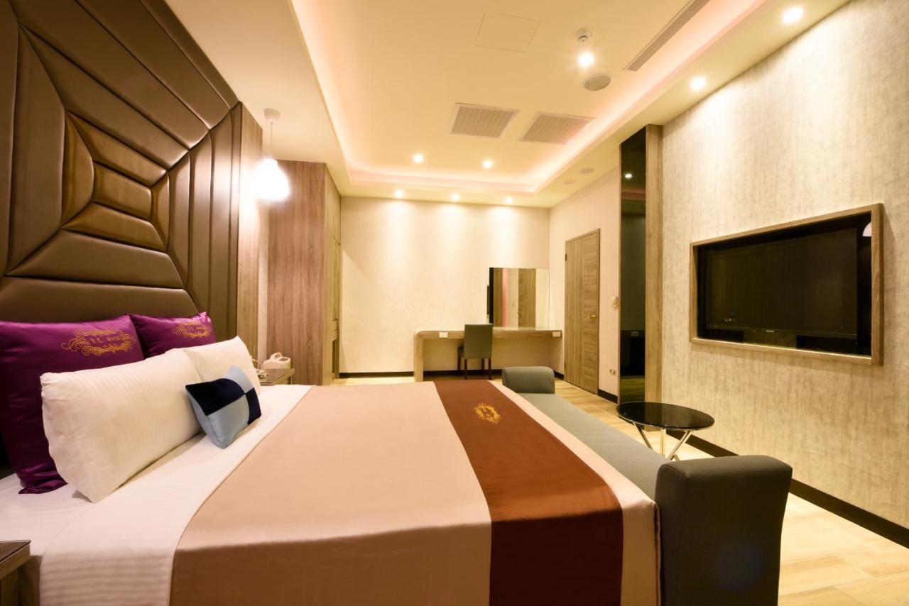 Purple Rainbow Motel Taipeh Exterior foto