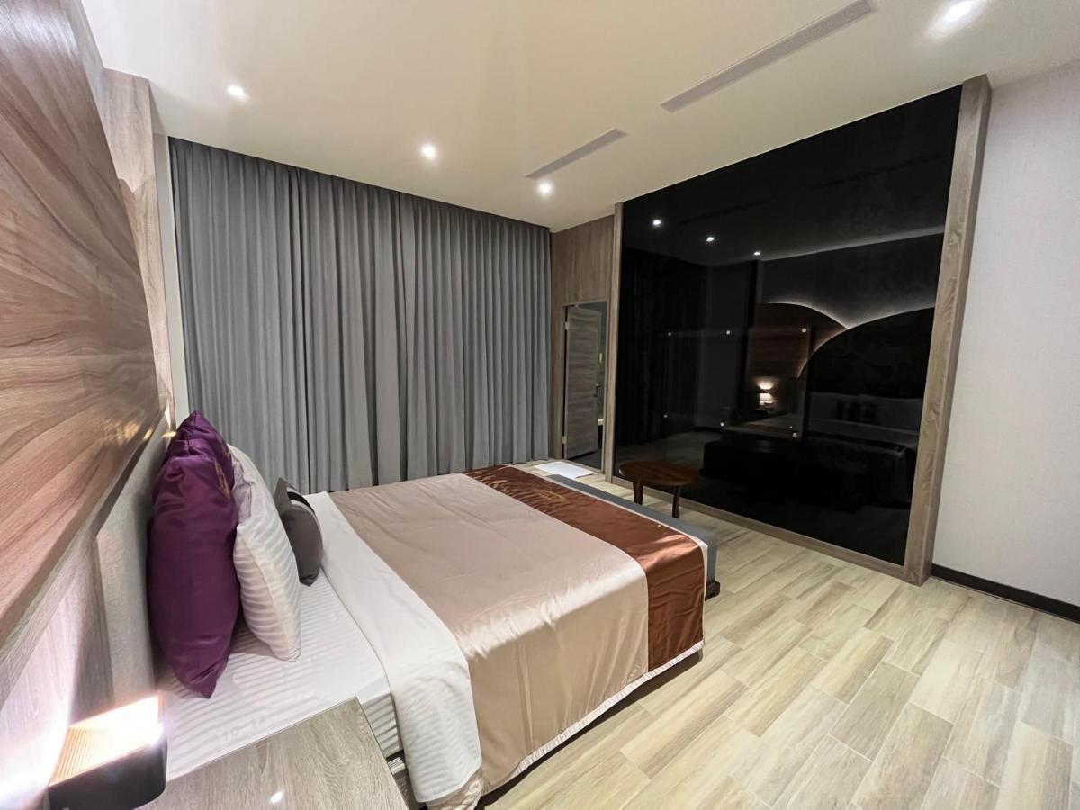 Purple Rainbow Motel Taipeh Exterior foto