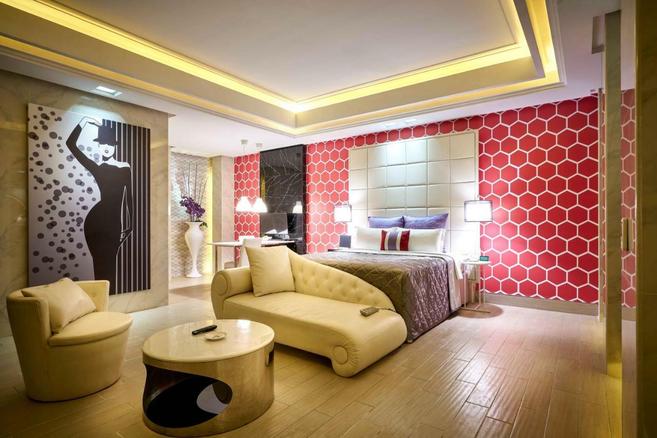 Purple Rainbow Motel Taipeh Exterior foto
